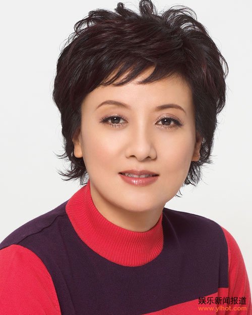 邓婕生活照